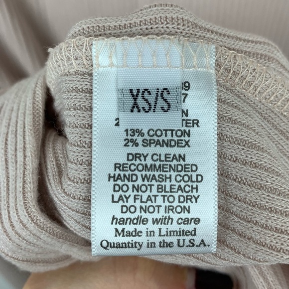 Lauren Moshi Long Sleeve Ribbed Embroidered Butterfly Top XS/S - Picture 5 of 6